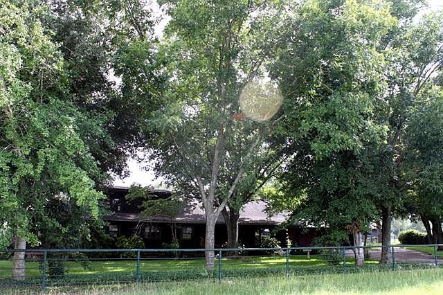 1st image of 794 County Road 3588