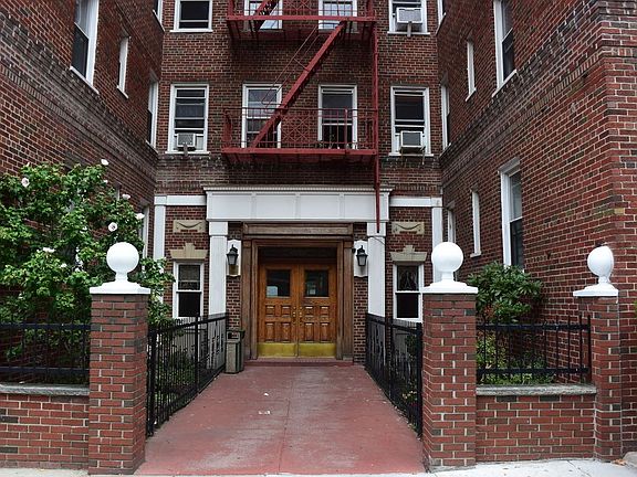 2nd image of 6389 Saunders St #D7