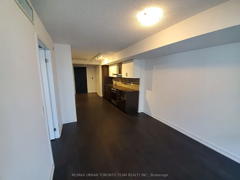125 Redpath Ave #308 — Photo 6