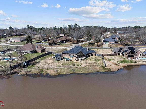 4th image of 189 Grace Ln