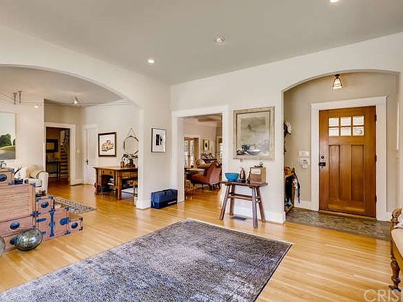3rd image of 14170 Chandler Blvd #3