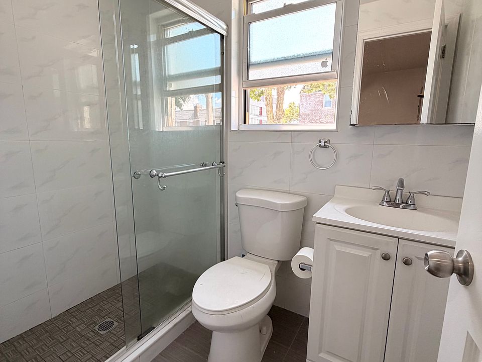 2nd image of 15001 Reeves Ave #1