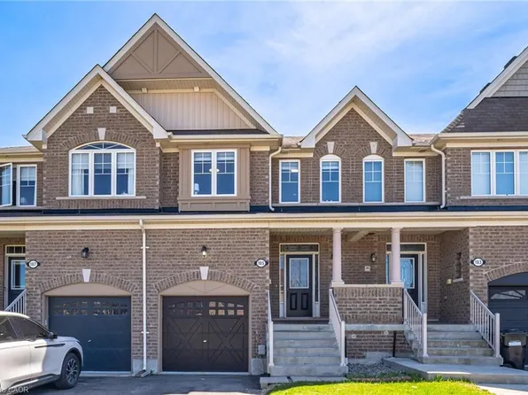 105 McGahey St, New Tecumseth, ON L0G 1W0
