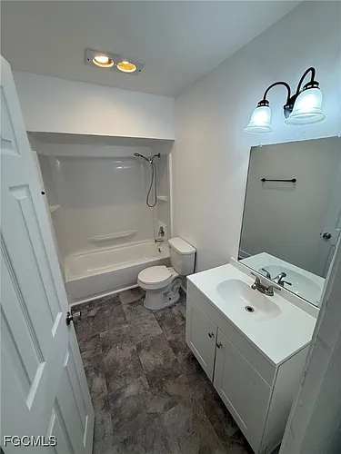 2708 Broadway Photo 1