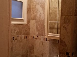 6082 Catalpa Ave #2ND, Ridgewood, NY 11385