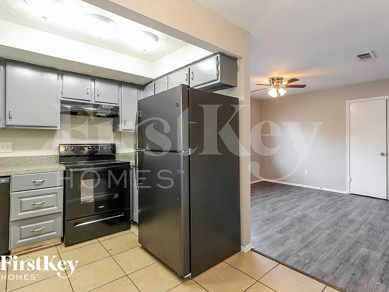 4439 Algernon Dr — Photo 5