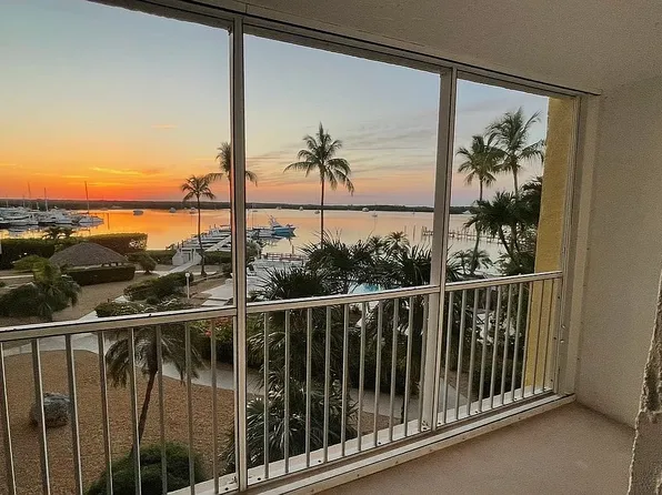 200 Harborview Dr, Tavernier, FL 33070