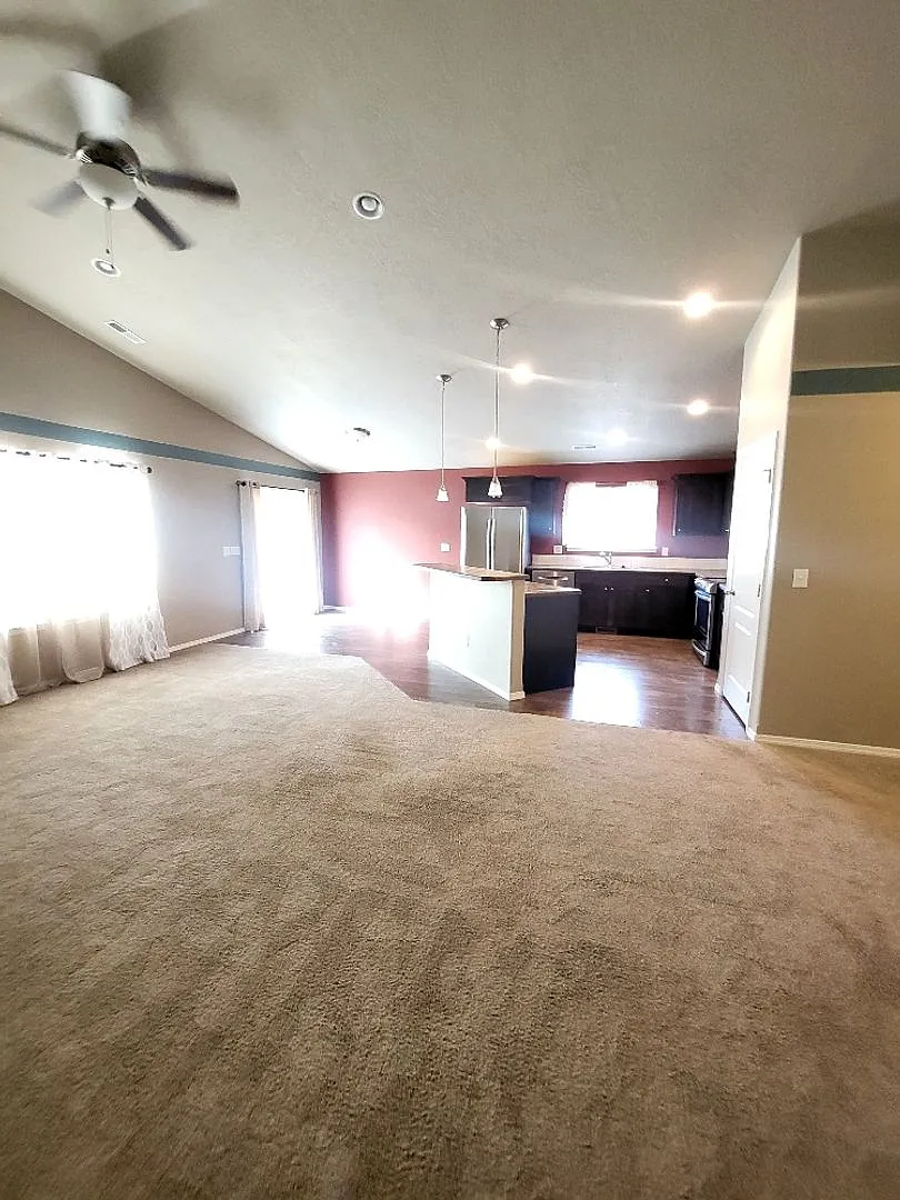 Cute Nampa Home — Photo 3
