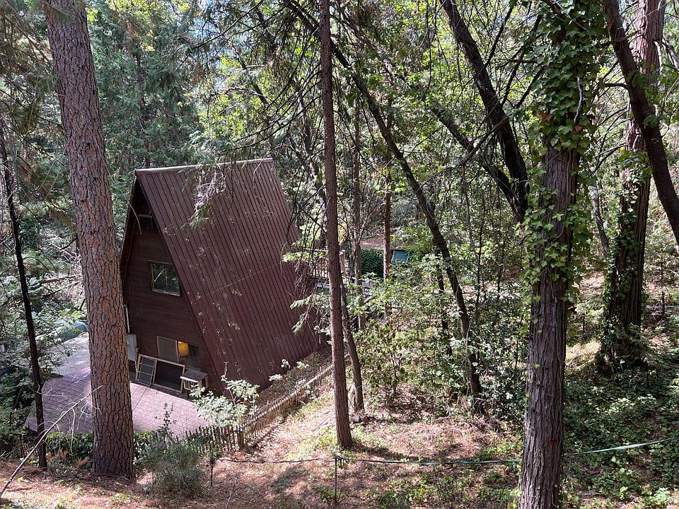 1st image of 2890 Mountain View Dr
