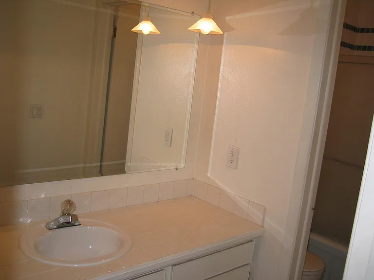 1895 Alpine Ave #B12 — Photo 12