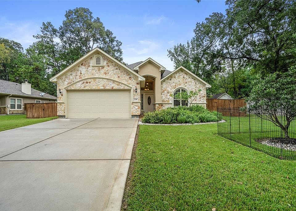1st image of 2108 Bershire Dr