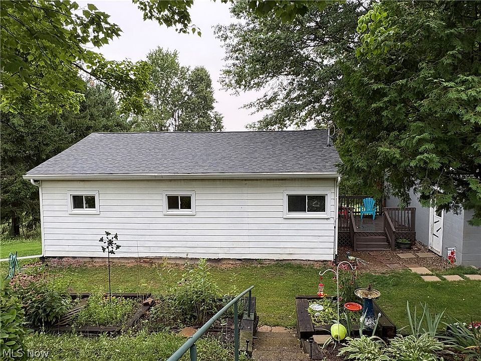 1st image of 750 Springview St