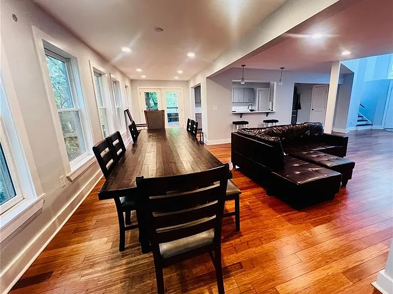235 Moss Overlook Rd — Photo 10