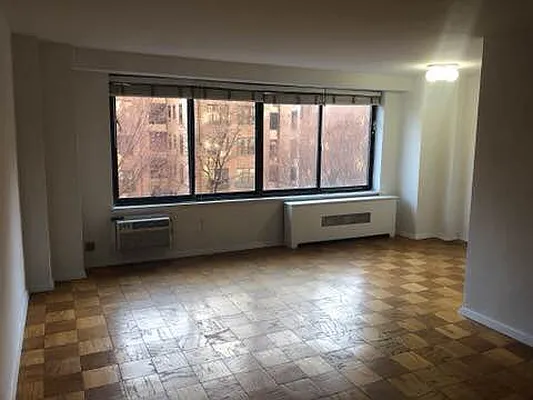 Rented by DejaView Residential Inc | media 10