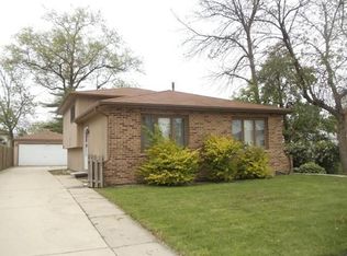 14340 Harrison Ave, Posen, IL 60469