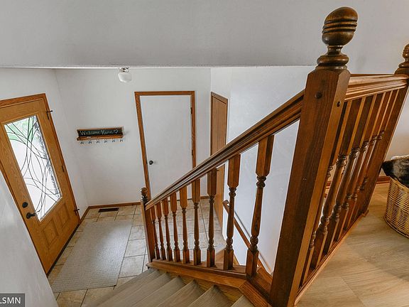 4th image of 1016 Bluff Pointe Dr