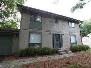 15108 Dufief Dr, Gaithersburg, MD 20878