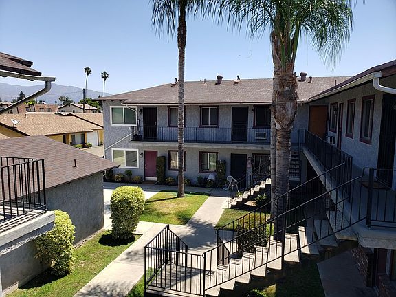 2nd image of 5544 McCulloch Ave APT A
