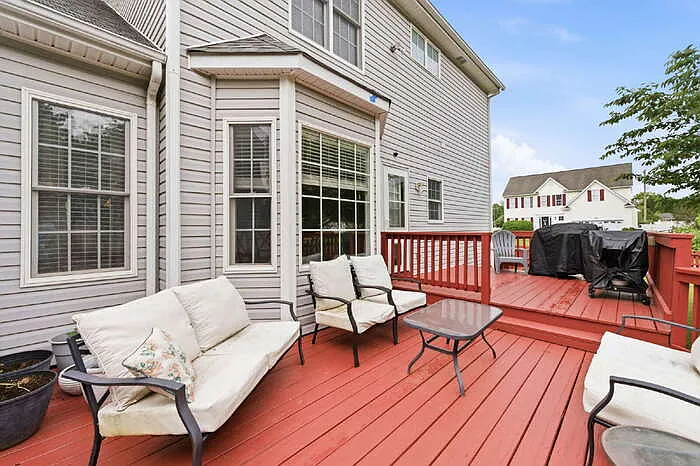 607 Green Garden Cir — Photo 37