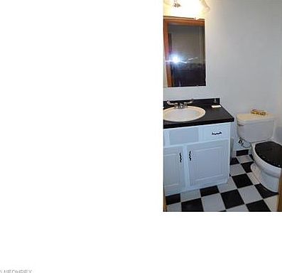 5th image of 10335 W 130th St