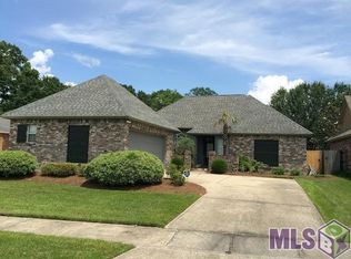 3949 Meadow Ridge Dr, Baton Rouge, LA 70817