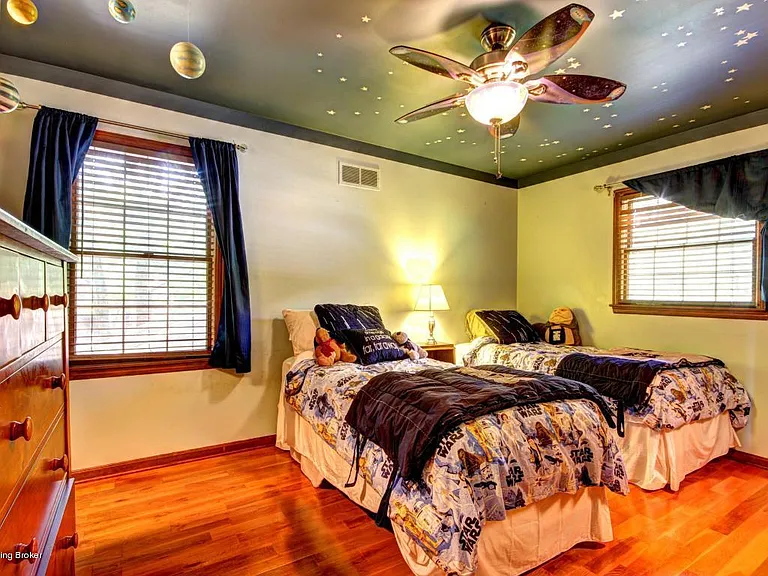 11207 Seatonville Rd — Photo 13