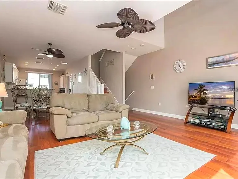 8920 Duval Ln #B15 — Photo 5