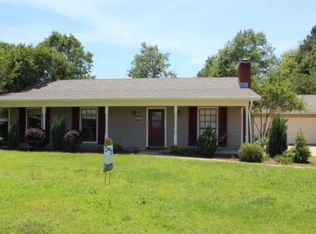 2811 Burma Dr, Pearl, MS 39208