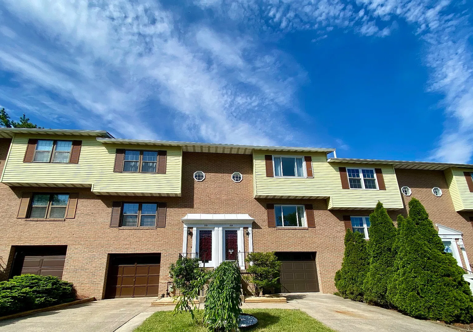 703 Lincoln Manor Court - 703 Lincoln Manor Court — Photo 1