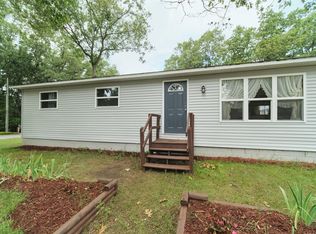 4912 Grace St, Montague, MI 49437