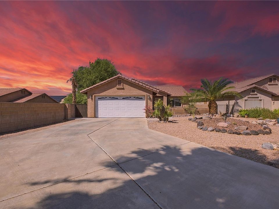 1st image of 4919 S Rinaldi Circle