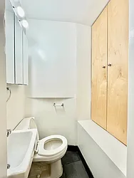 Rented by HOLTON REAL ESTATE INC.