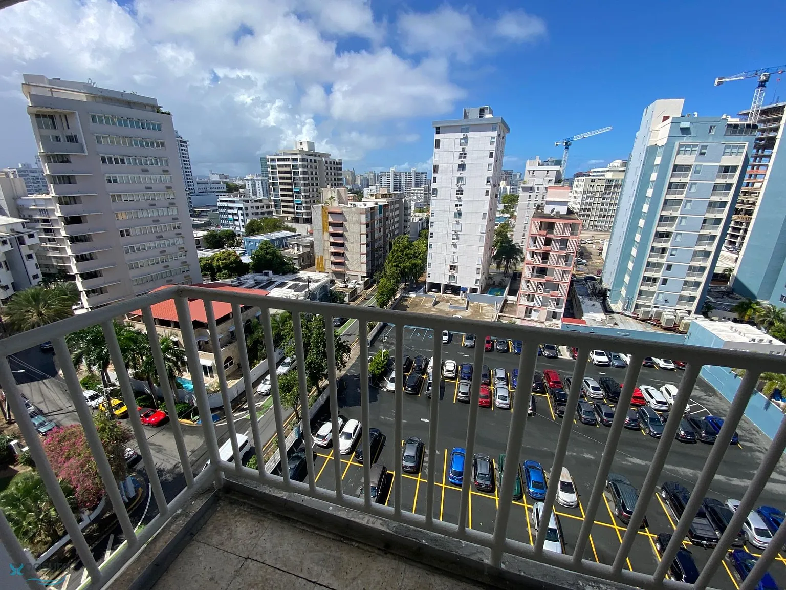 Elbal Gardens (Condominio) — Photo 4