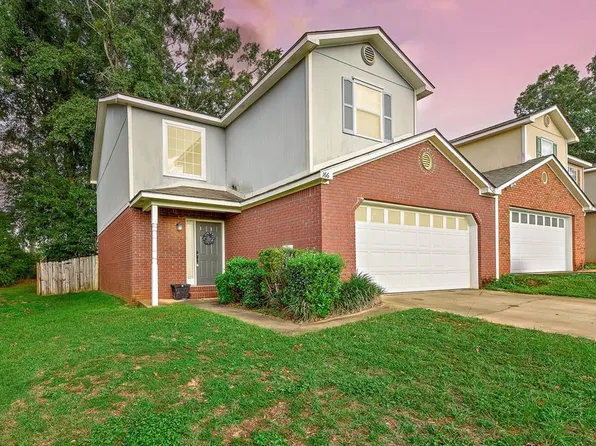 166 Woodmere Dr, Enterprise, AL 36330