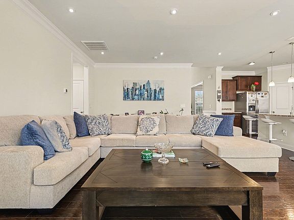 2nd image of 7471 Randshire Way