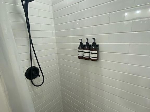 3rd image of 3740 Walnut St APT 2A
