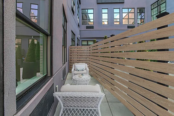 Rented by Compass | media 4