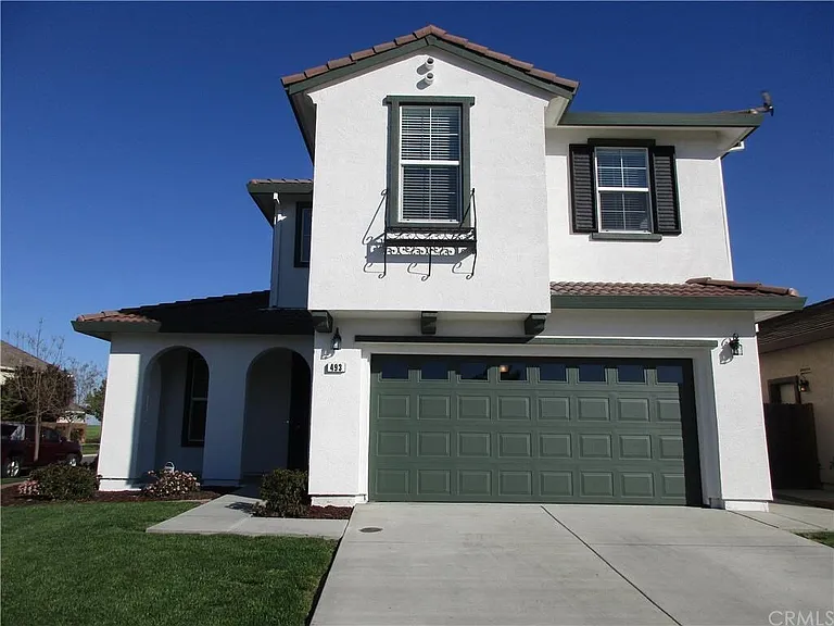493 Beckman Way — Photo 1