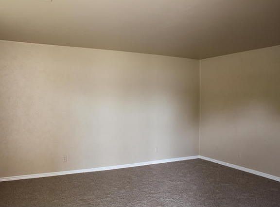 2nd image of 2424 Taylor Ave