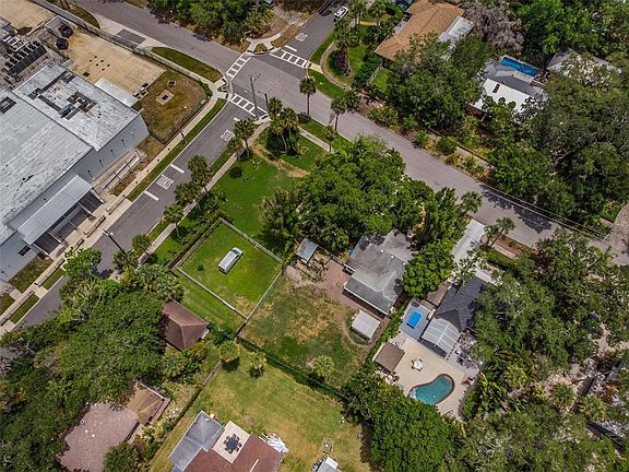 5th image of 921 Tennessee Ln