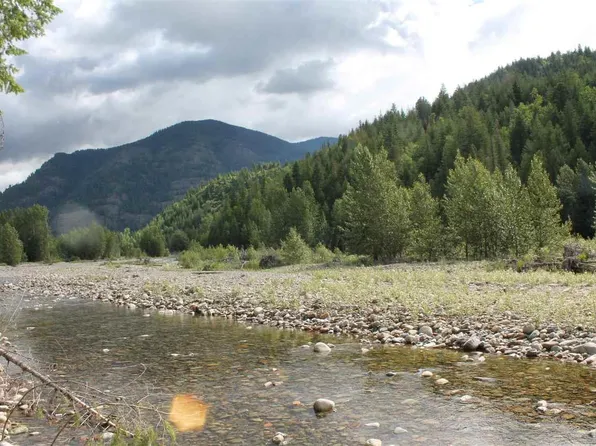 Nna Spring Ln, Clark Fork, ID 83811