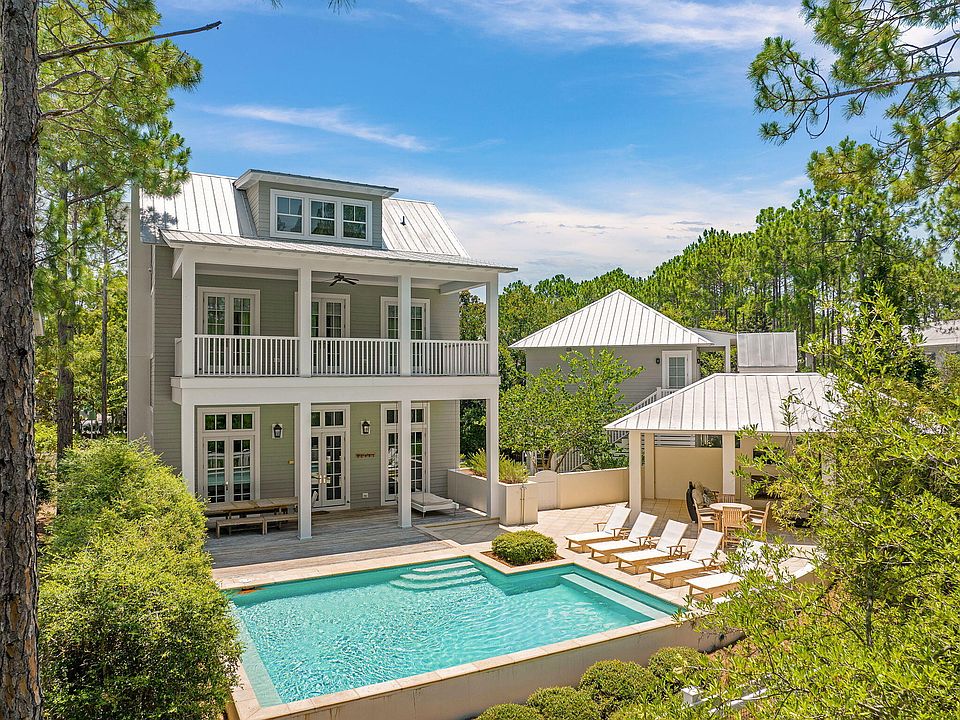 1st image of 40 Chapman Oak Way
