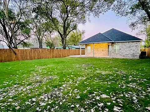 4943 Bernal Dr — Photo 31