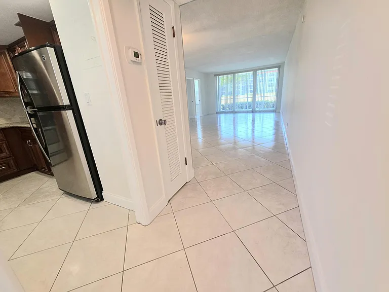 3100 NE 48th Ct #113 — Photo 37