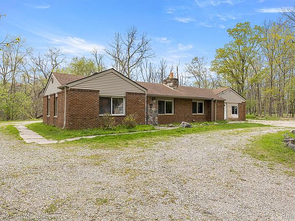 4th image of 25205 Inkster Rd