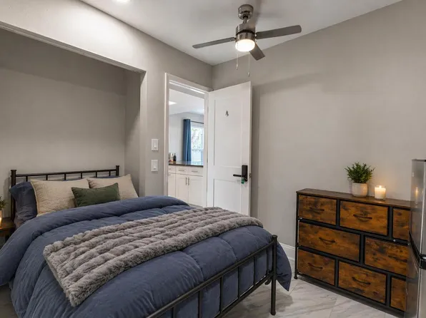 (undisclosed Address), Saint Petersburg, FL 33703