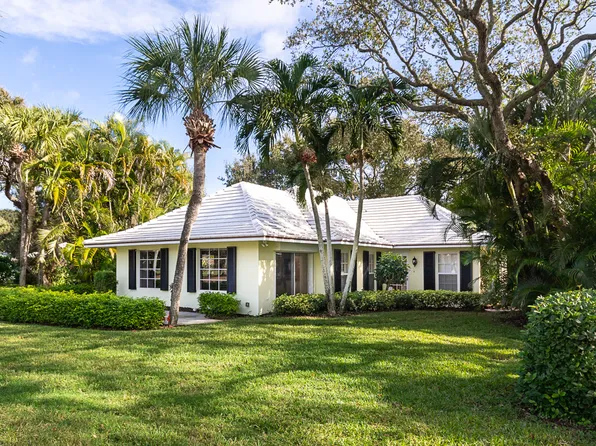 203 Silver Moss Dr, Indian River Shores, FL 32963
