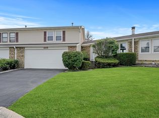445 Sullivan Cir, Bolingbrook, IL 60440