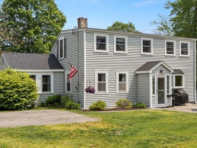 38 Elm St, Georgetown, MA, 01833