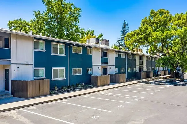 Sandpiper Cove Apartments — Photo 8